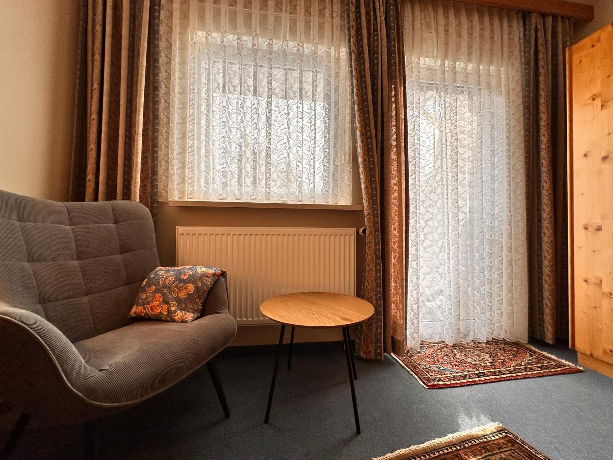 Pension Zum Loewen, Parkplatz, Fruehstueck, Wlan, Zentral Bad Steben Exteriér fotografie